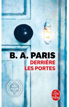 Derrière les portes