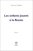 Les enfants jouent à la Russie